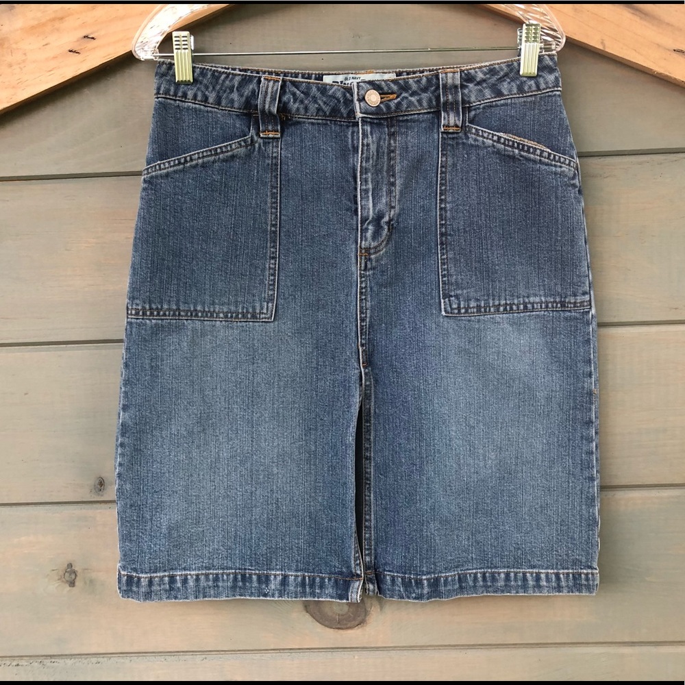 Jean skirt. Size 8